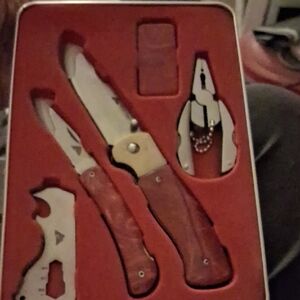 Ozark Trail Red Multi-Tool Kit